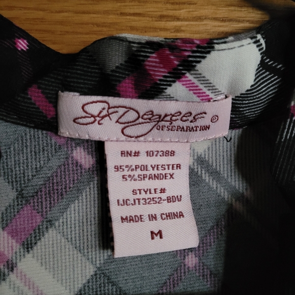 Six Degrees of Separation Blouse - Size Medium - Picture 2 of 5